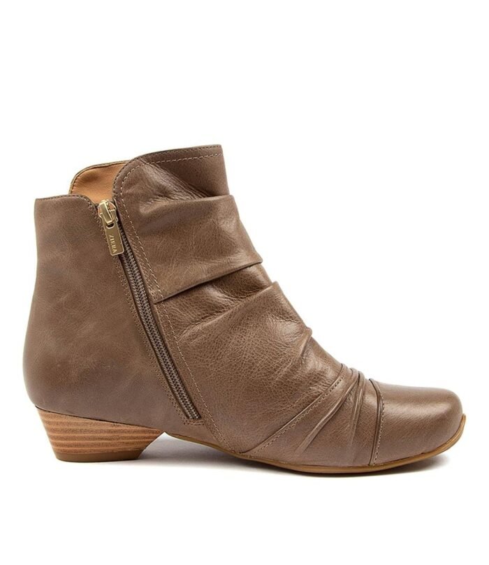Sneaker_LuxuryStride_V13 - Image 4