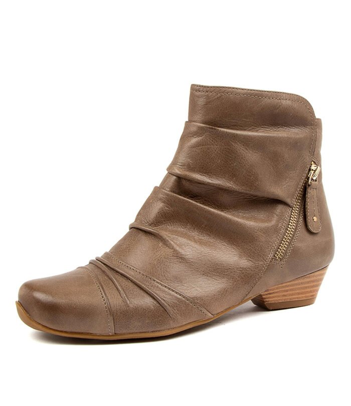 Sneaker_LuxuryStride_V13 - Image 1