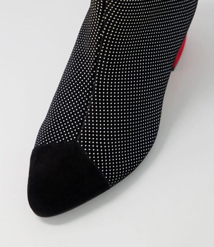 Sneaker_LuxuryStride_V1 - Image 4